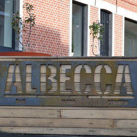 Albecca Bed and Breakfast Kortrijk Exteriör bild