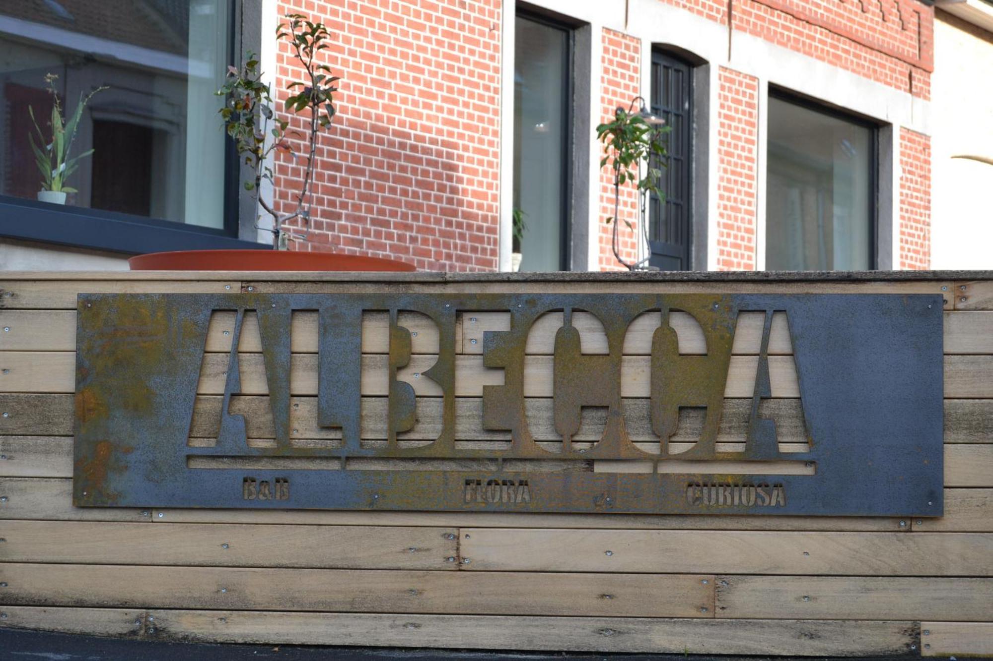 Albecca Bed and Breakfast Kortrijk Exteriör bild